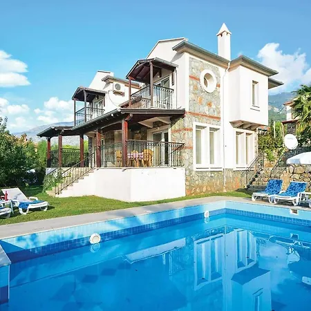 Sleeps 5 Air Con Wifi Вилла